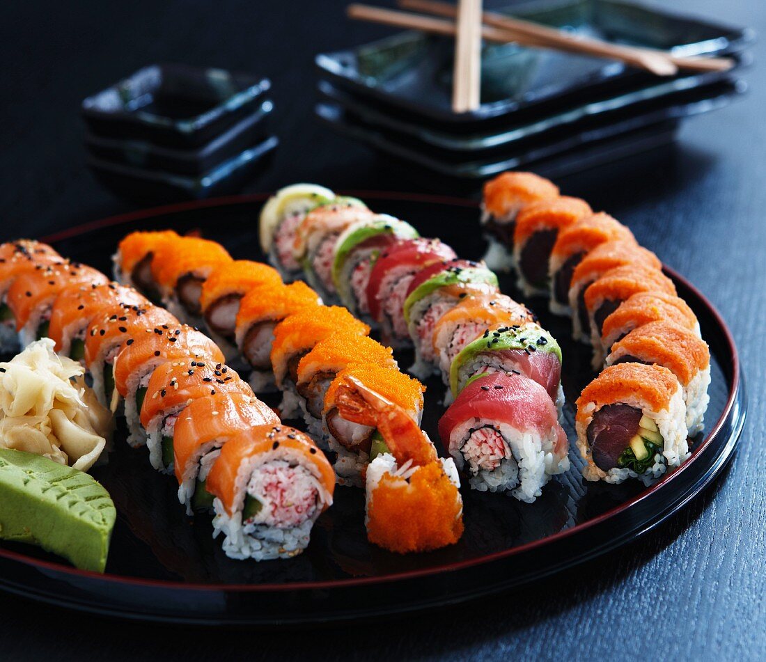 Sushi-Platte plateau de sushi